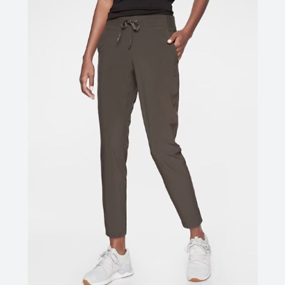 ATHLETA Midtown Ankle Pants Green Size 8